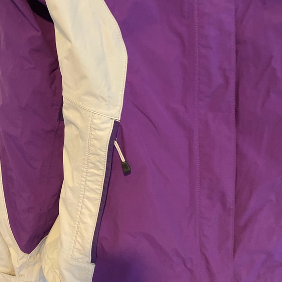 3 in 1 Northface Jacket - Picture 9 of 15